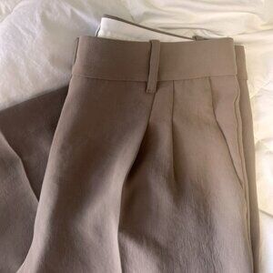 The Effortless Pant Cropped